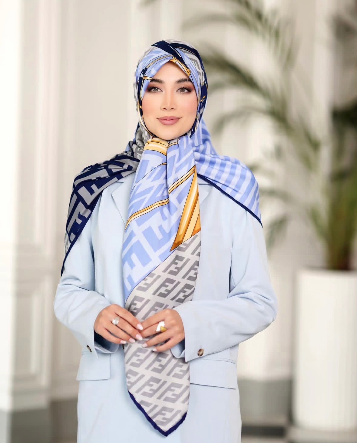 روسری ابریشم توییل طرح فندی
