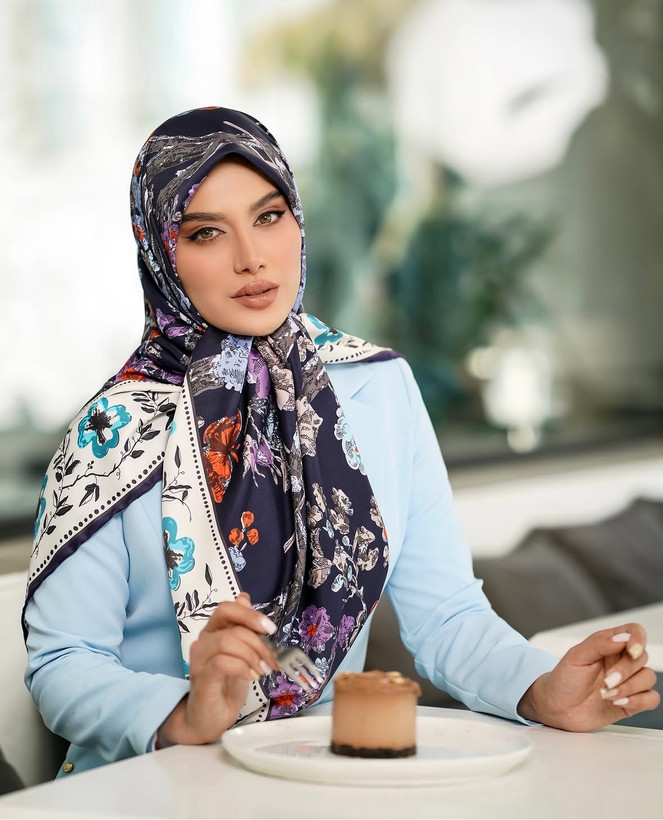 روسری زنانه ابریشم توییل وارداتی قواره ۱۴۰ طرح جنگل