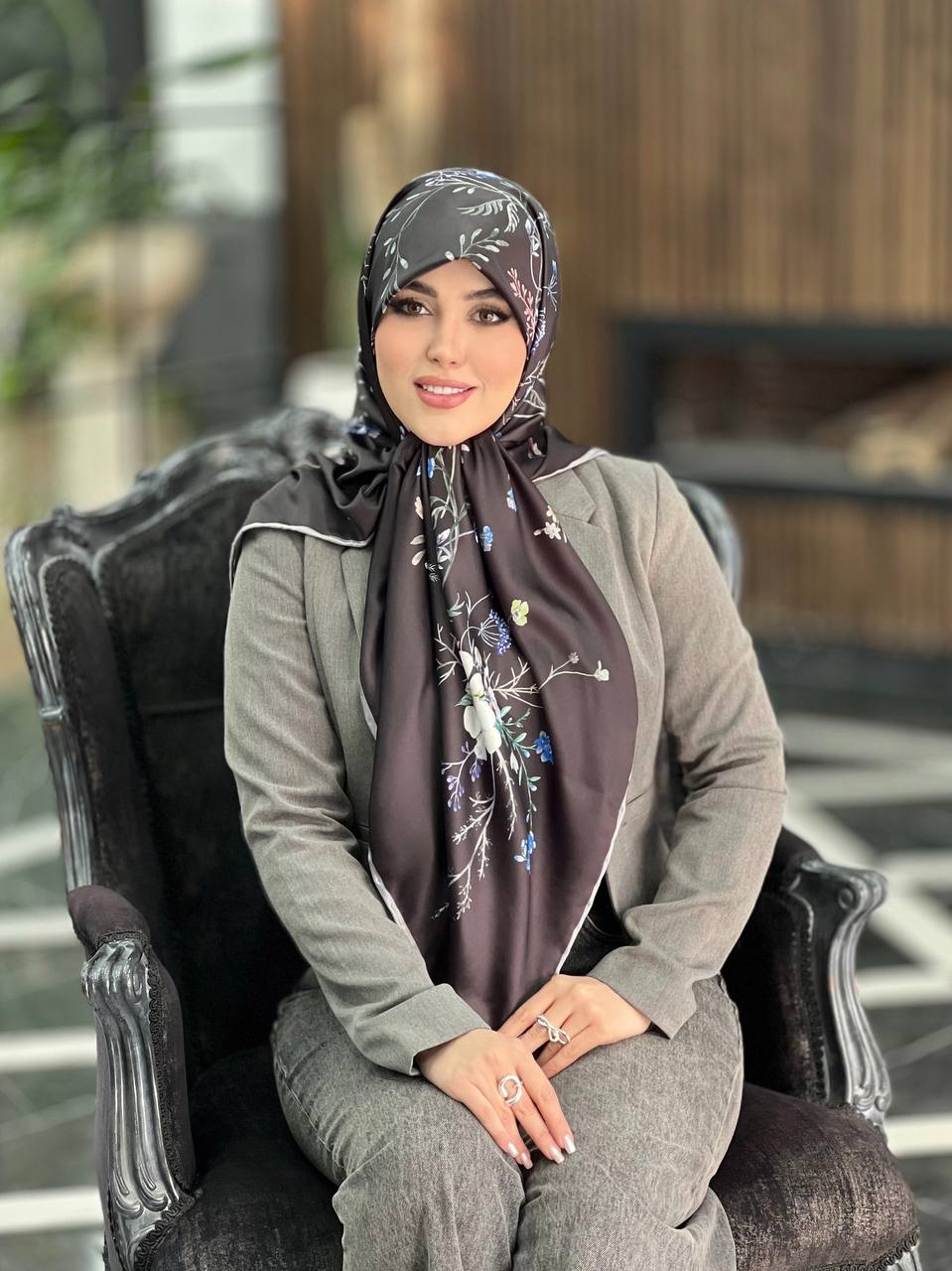 روسری ابریشم وارداتی شکوفه