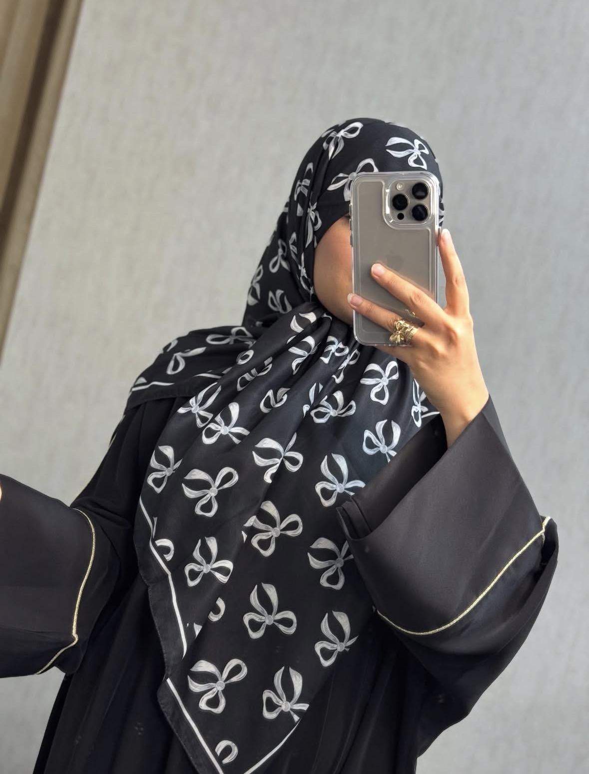 روسری زنانه نخی پاپیونی قواره ۱۴۰ خنک