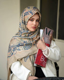 روسری نخی قواره بزرگ سیا اسکارف طرح دار- ایستایی عالی، نرم و سبک