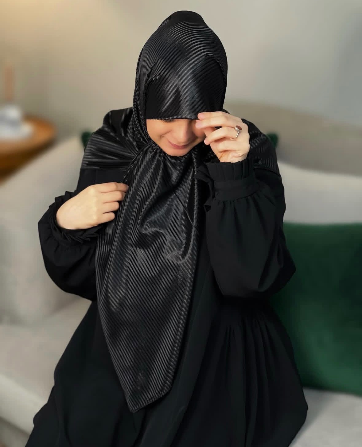 روسری زنانه وارداتی ژان ژان مجلسی قواره بزرگ