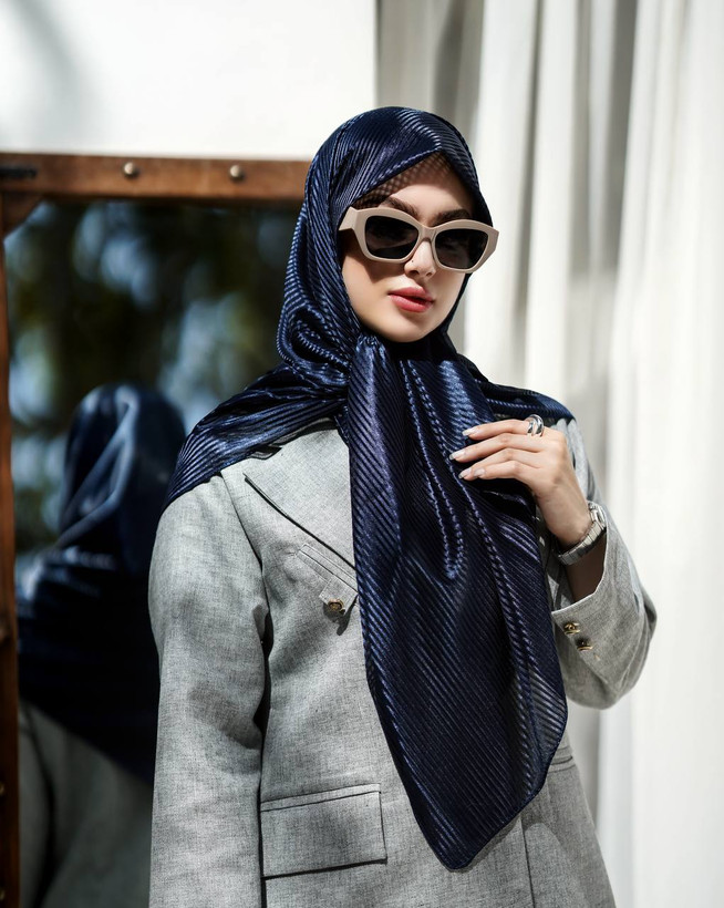 روسری زنانه وارداتی ژان ژان مجلسی قواره بزرگ