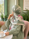 روسری زنانه ابریشم ساتن قواره ۱۴۰